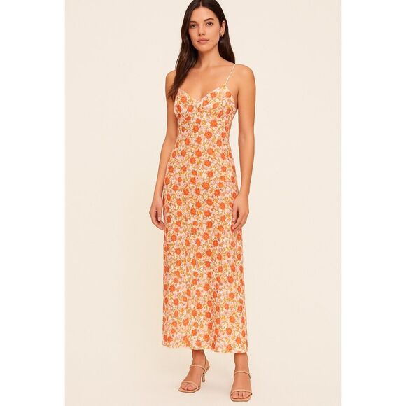 Mon Renn Dresses & Skirts - Mon Renn Hillside Floral Midi Dress Size Medium
